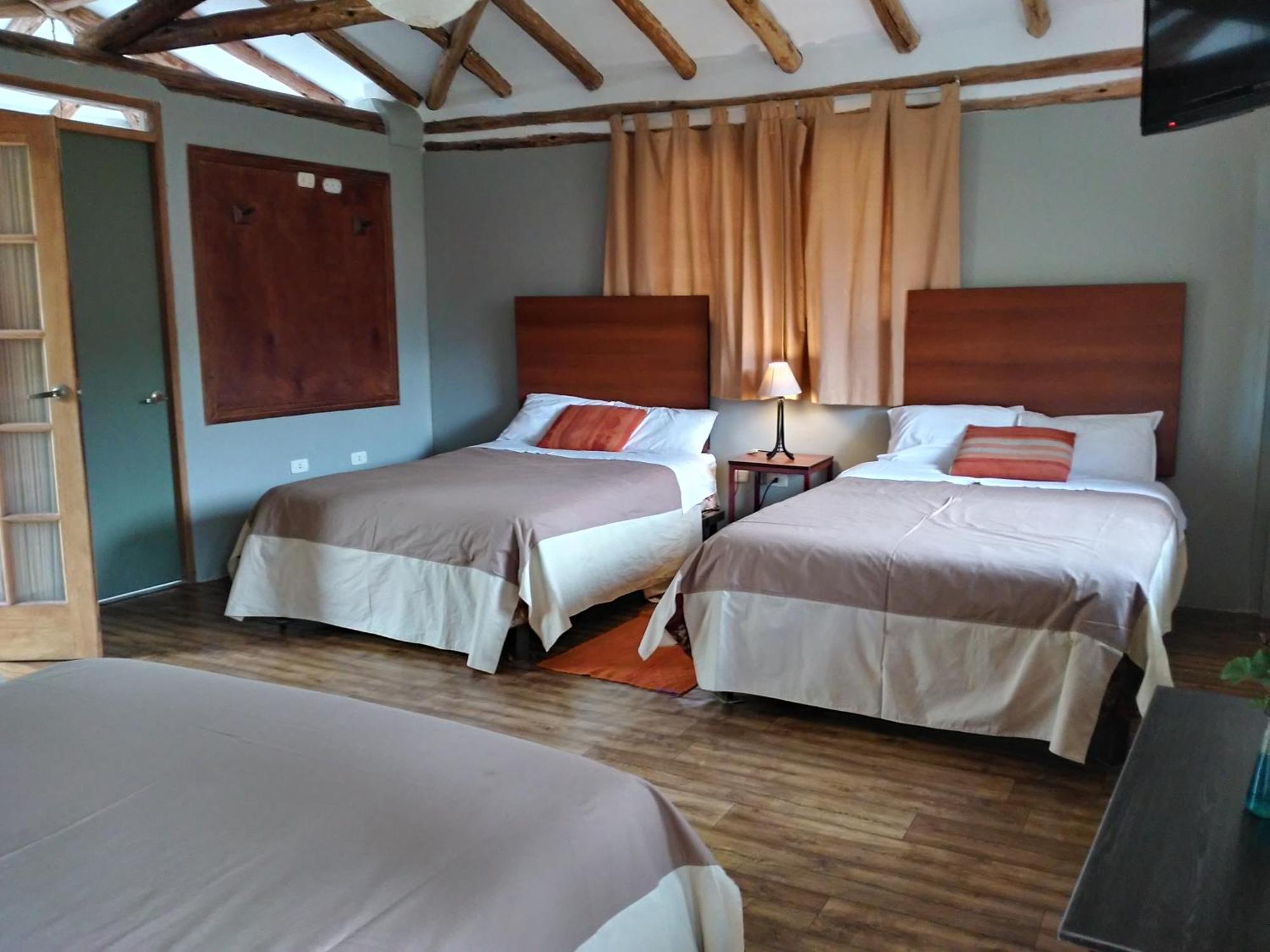 Hotel Pisonay Pueblo Urubamba Buitenkant foto